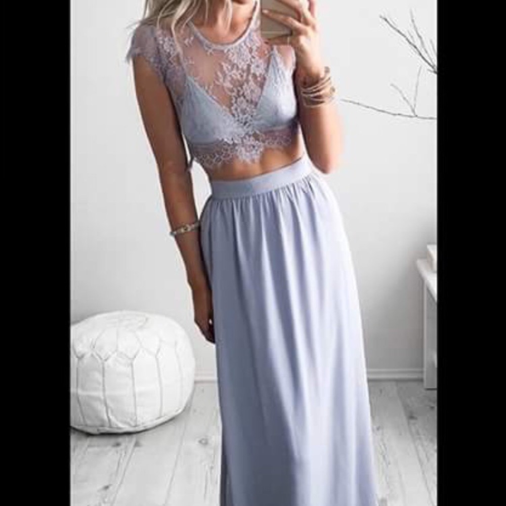 Dress - Picture 3 of 3